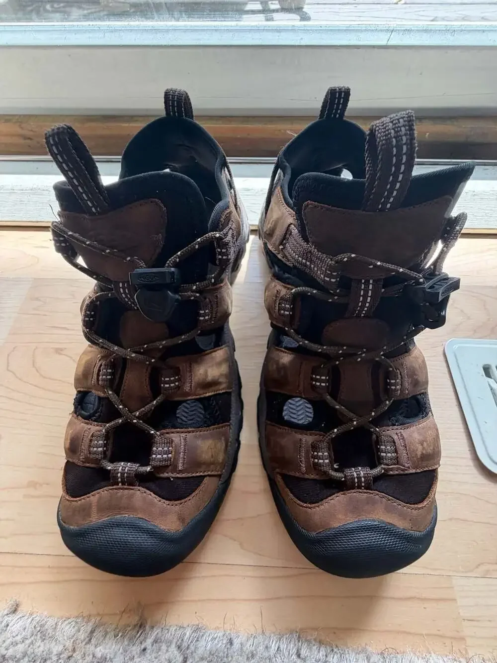 Keen Men's Targhee III Open-Toe Hiking Sandal, Bison/Mulch, Style 1022427